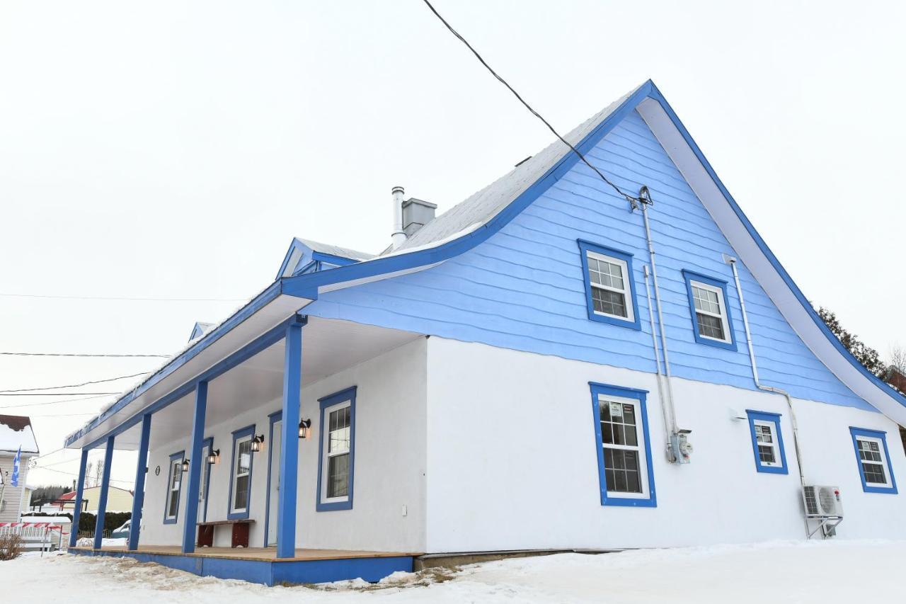 La Maison Bleue Saint-Ferreol-les-Neiges Zewnętrze zdjęcie